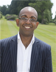 Dr Kevin Fernando
